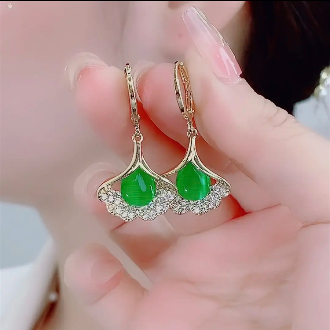 叮嚀銀杏葉耳扣耳環-FANYIACC