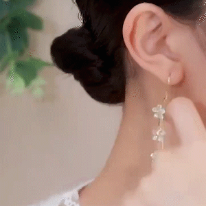閃亮鋯石梅花耳環-FANYIACC