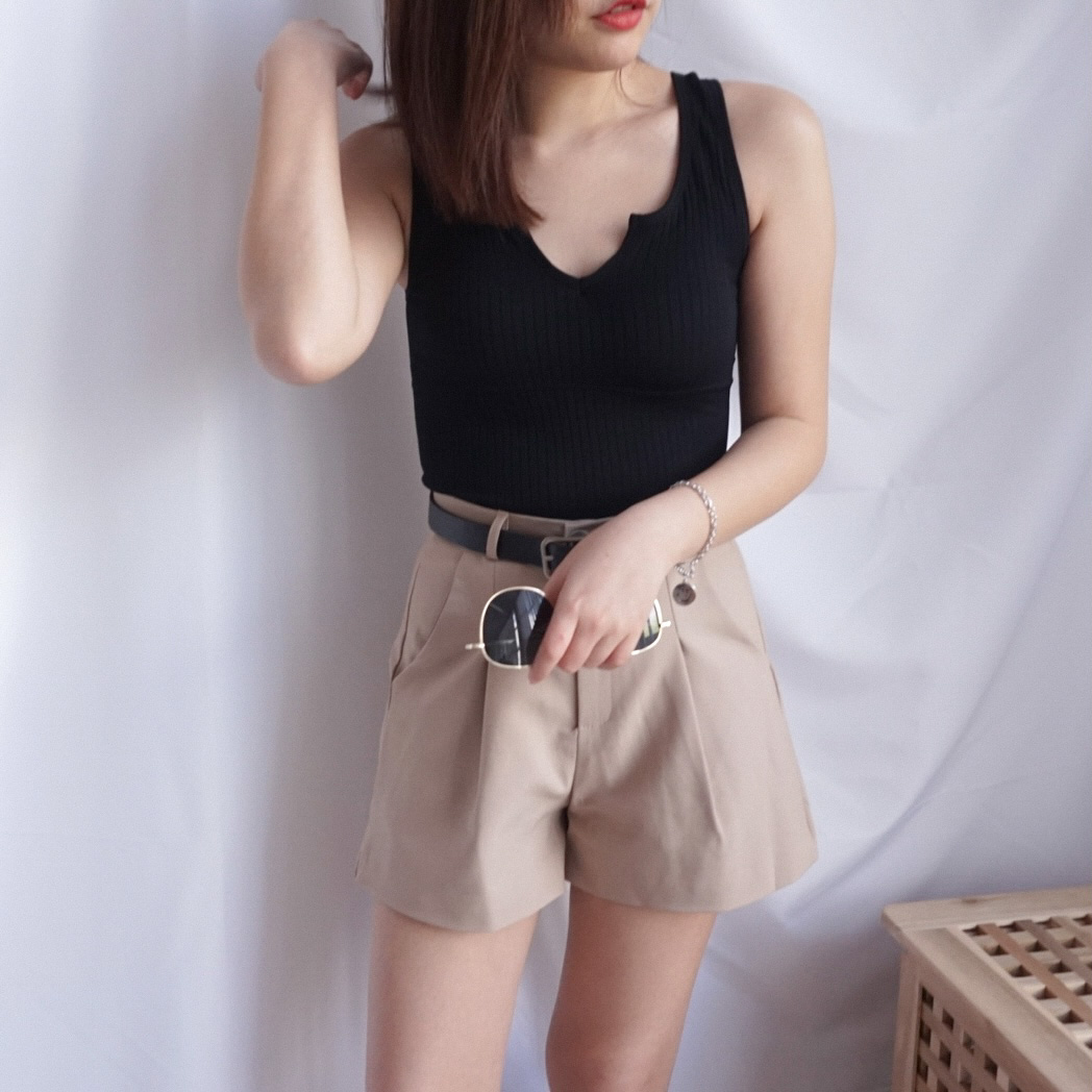 Slim Fit Comfy Singlet in Black 修身黑色舒适美背