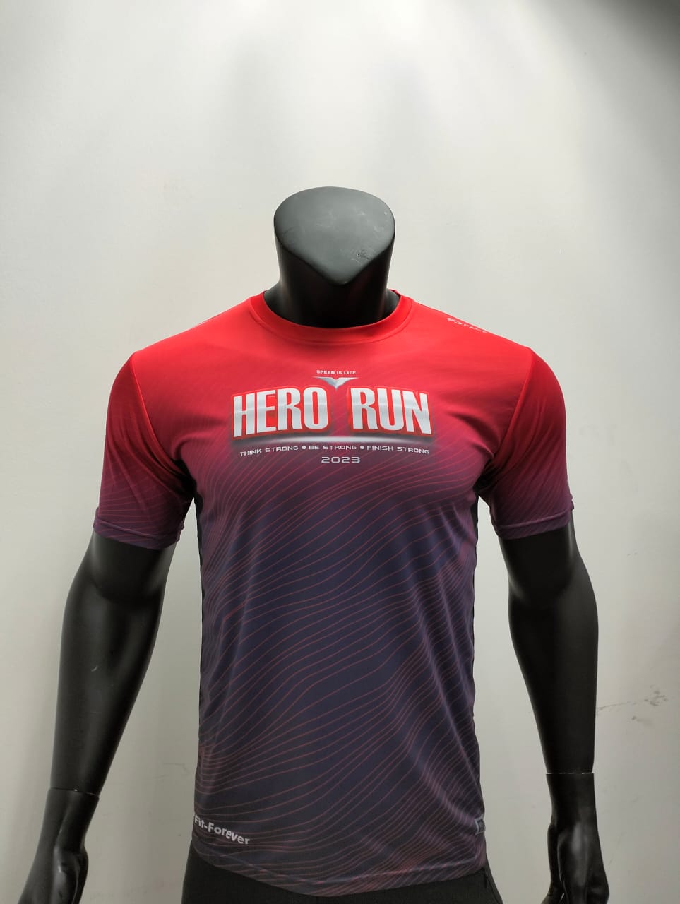 HERO RUN 2023 SHIRT