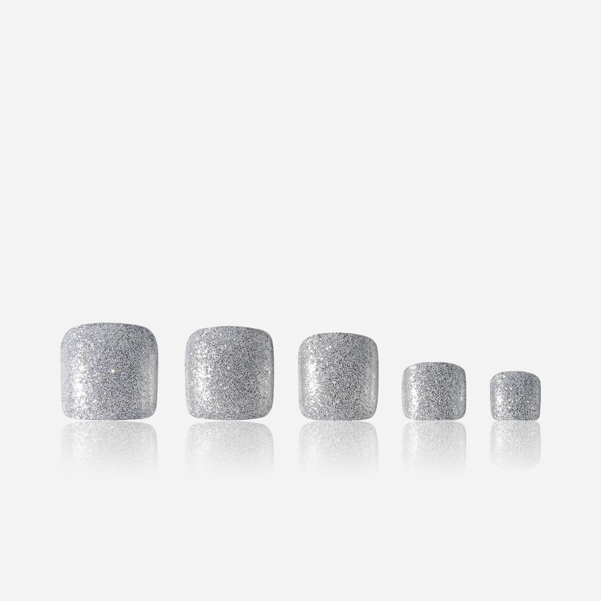 One-tone silver glitter toenails
