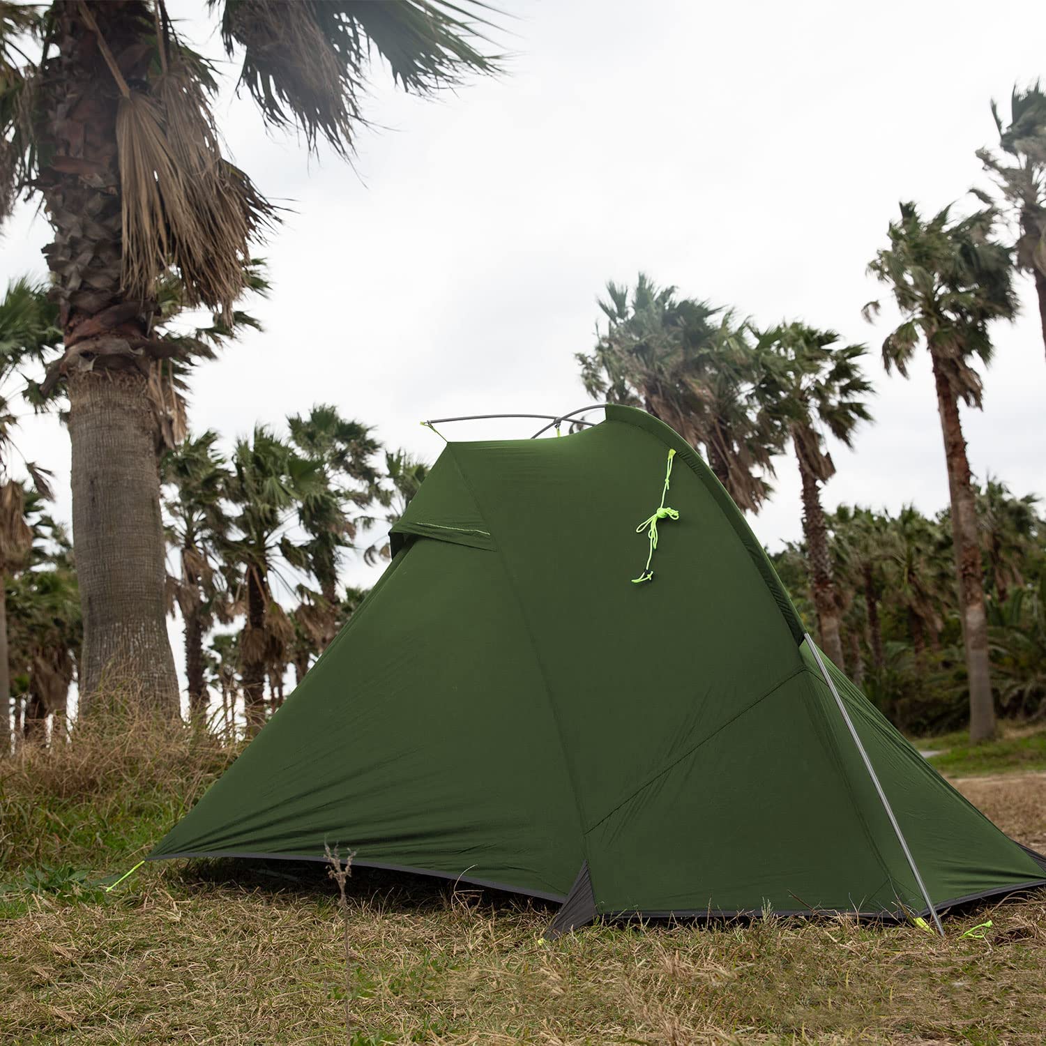 Naturehike ソロテント 軽量テント 1人用 2人用 前室あり 耐水圧4000mm防風防水 防災用 野外用