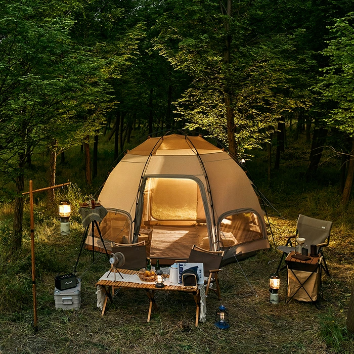 ネイチャーハイク ファミリーテント 4人用 専用グランドシート付き 天井高205cm　-Naturehike