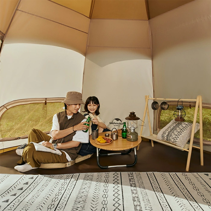 ネイチャーハイク ファミリーテント 4人用 専用グランドシート付き 天井高205cm　-Naturehike