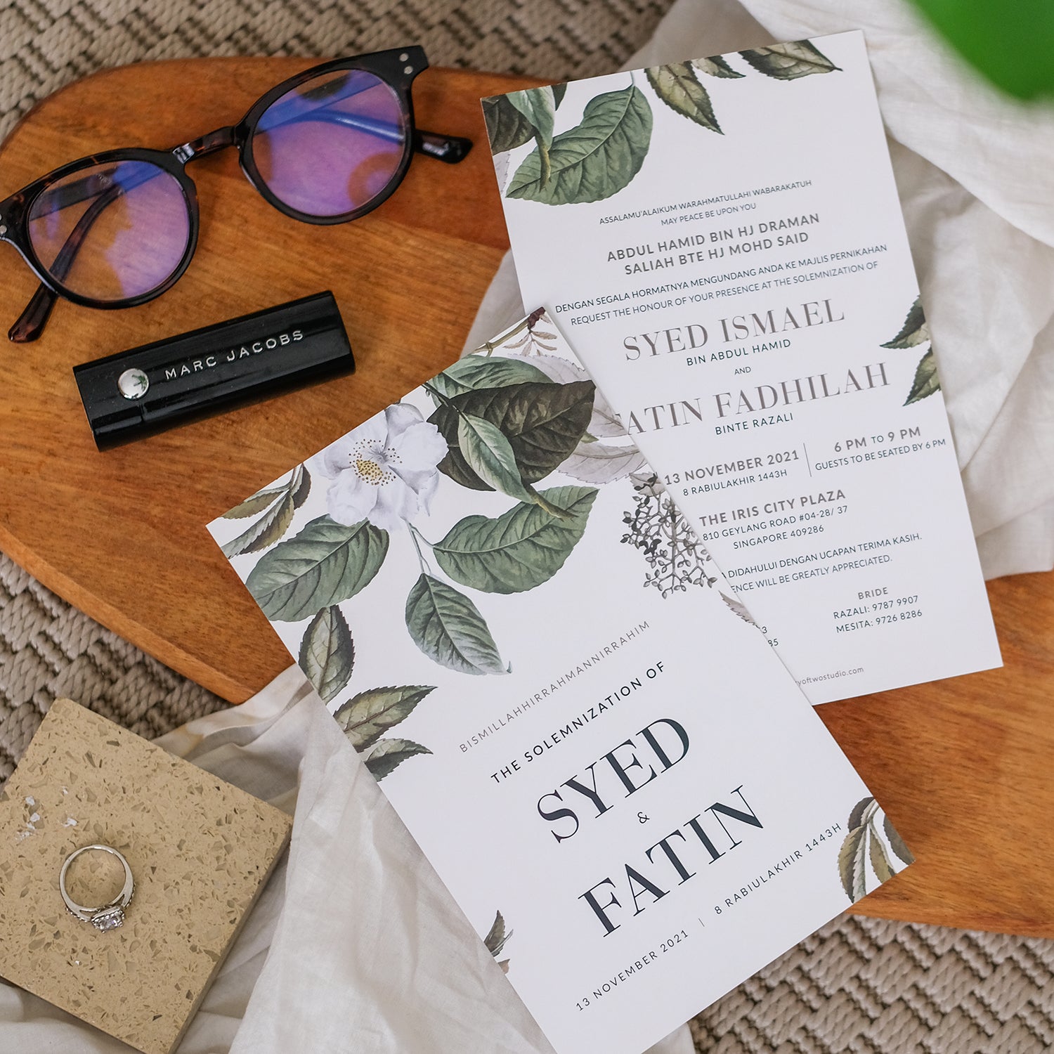 Gorgeous Eustoma Modern Wedding Invitations | Singapore Wedding Card