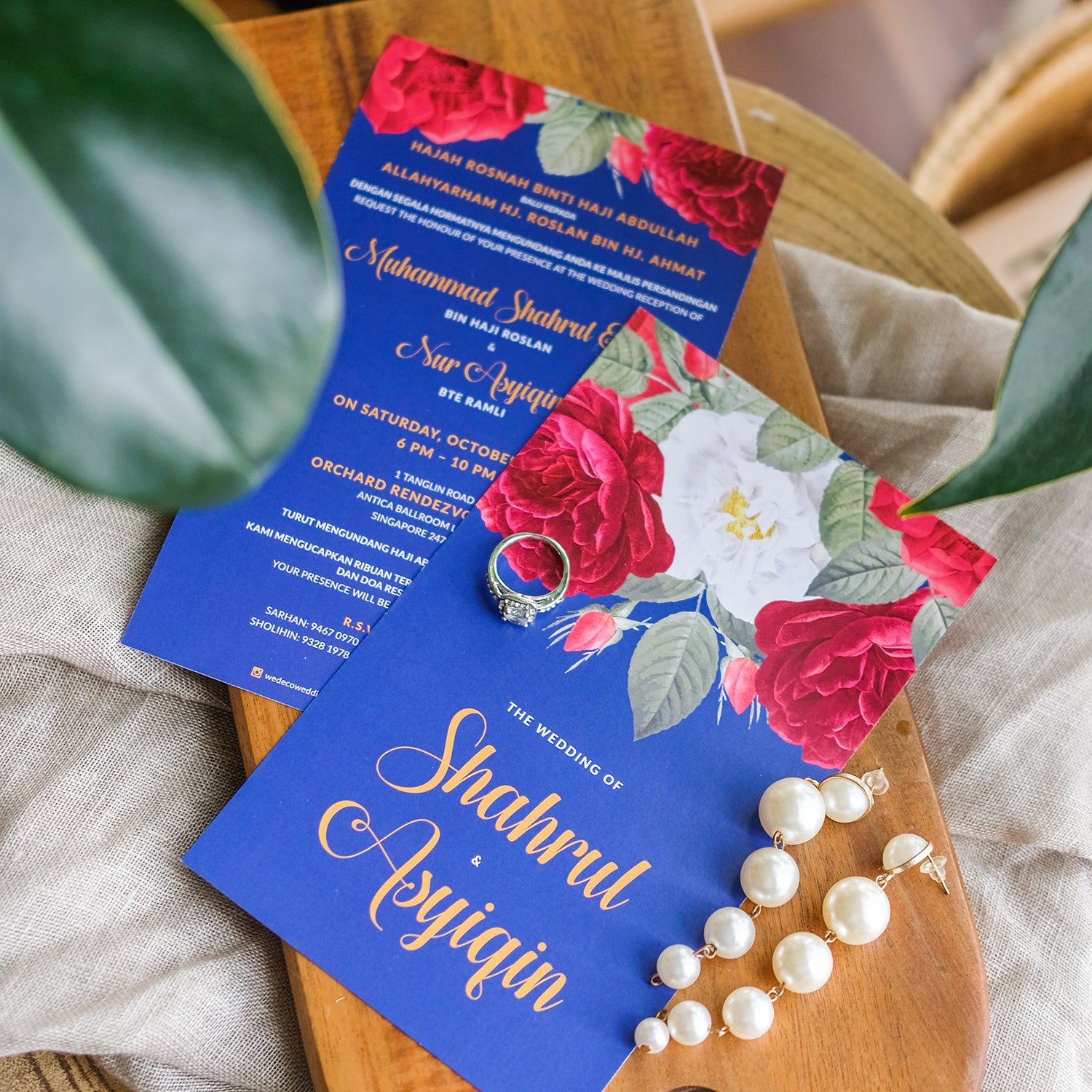Red And White Classic Rose On Blue Wedding Invitations | Kad Kahwin SG