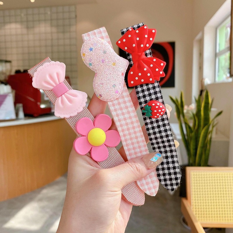 Children's Floral Velcro Hairband with Bow & Daisies