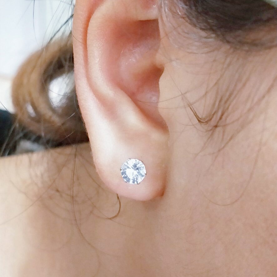 Crystal Zircon Six Claws Diamond 12 Pairs Size Earrings