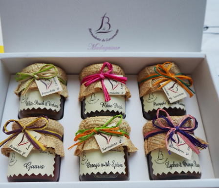 Bernadette de Lavernette Petit Sampler Gift Set : 6 Jars Of Assorted Mini Jams( 50g)-Posh Pantry