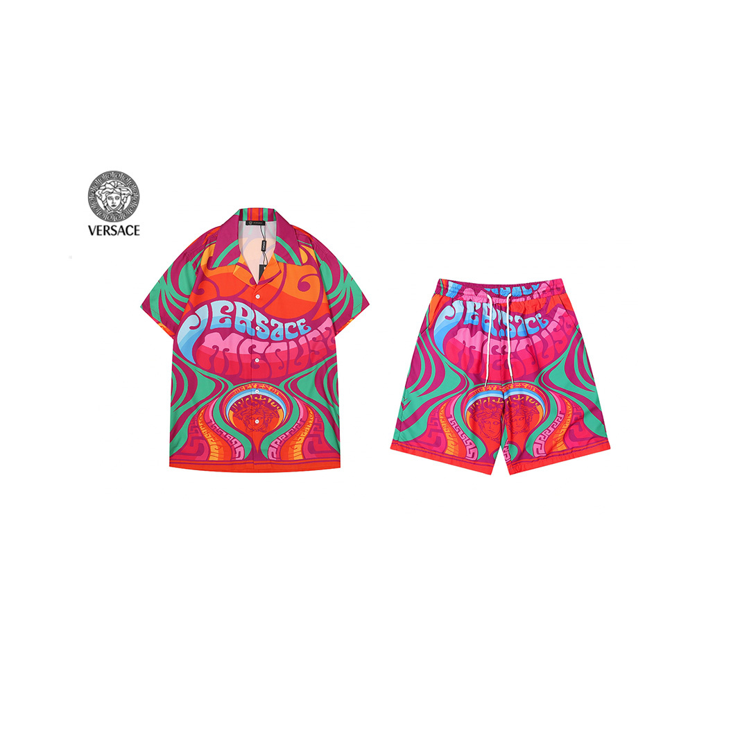 VERSACE 新色ヴェルサーチプリントパンツセット