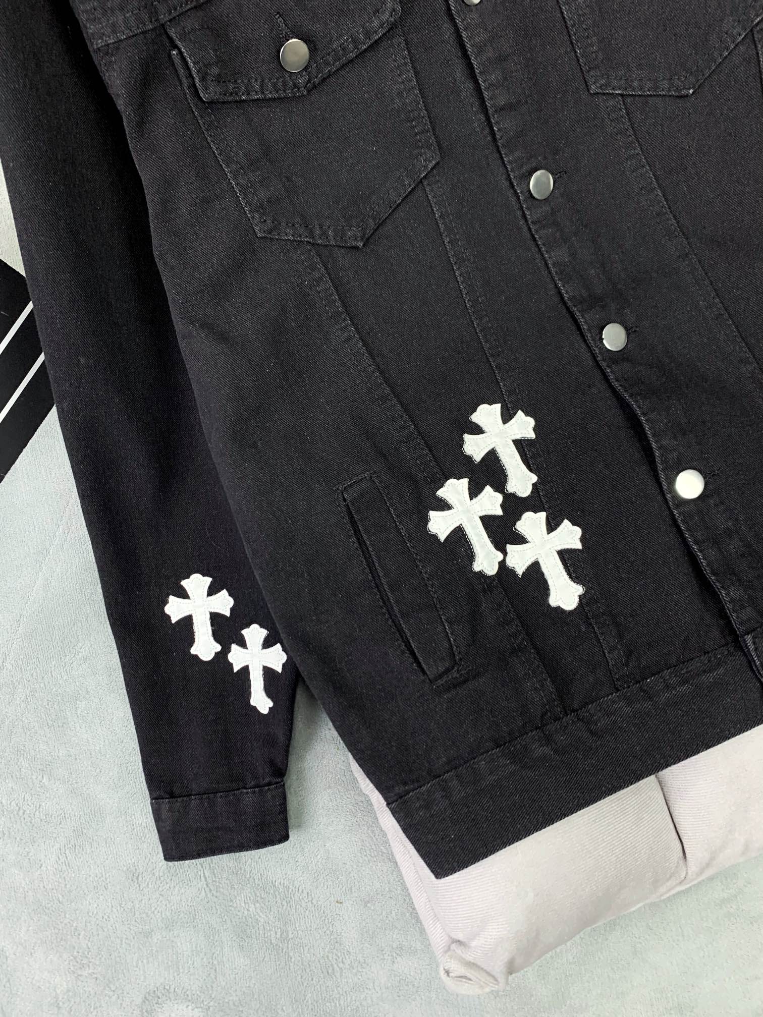 【Chrome Hearts】クロムハーツ 新しい刺繍デニムジャケット パーカー【即日出荷】