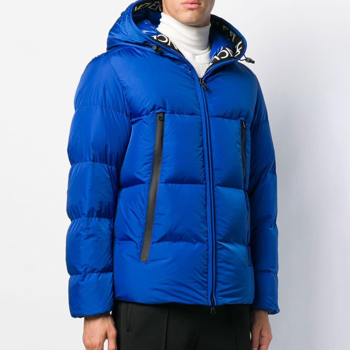 【MONCLER】モンクレール メンズ フード付きダウンジャケット