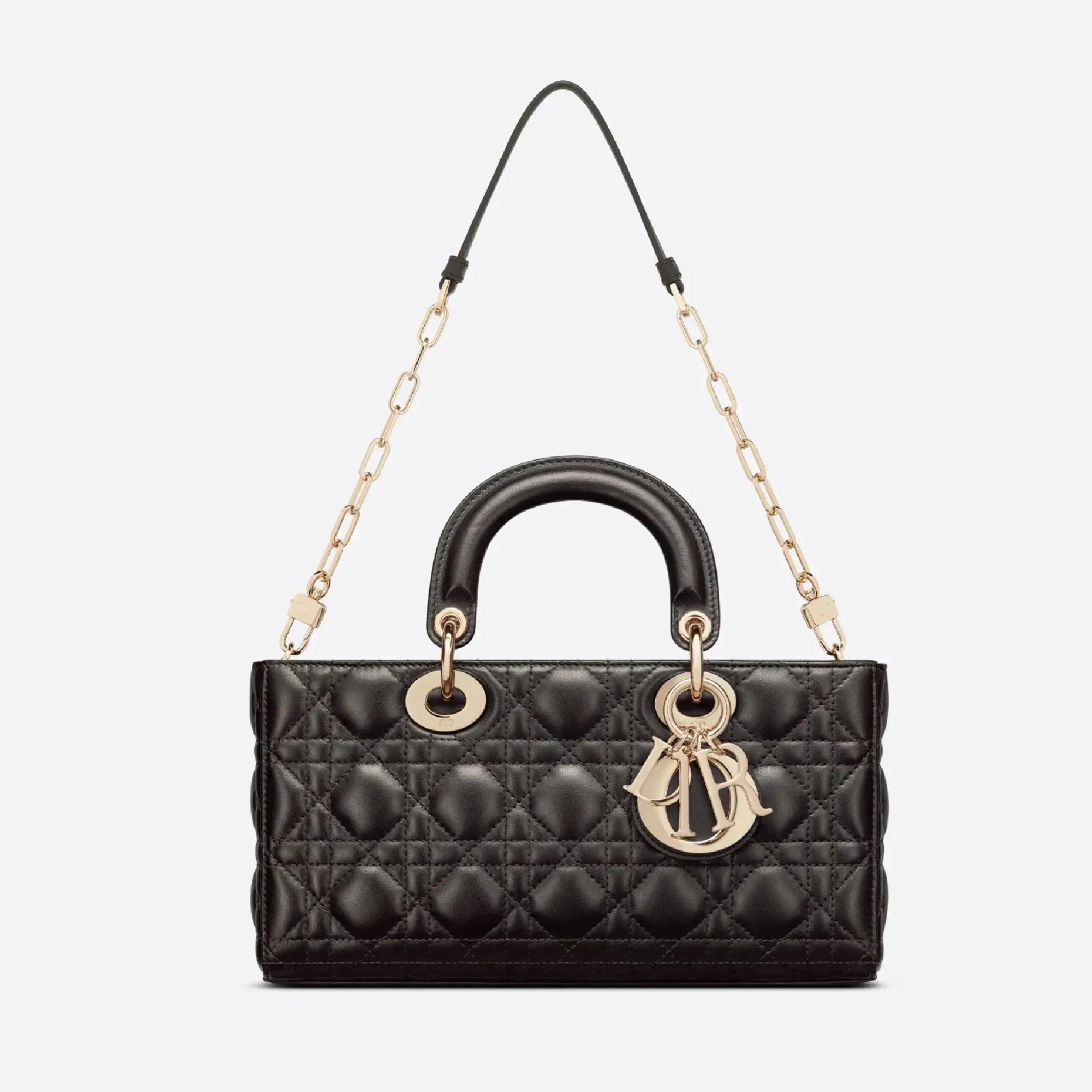 【DIOR】LADY D-JOY 雑誌掲載！泉 里香さん愛用！夏感あふれる新作バッグが登場！