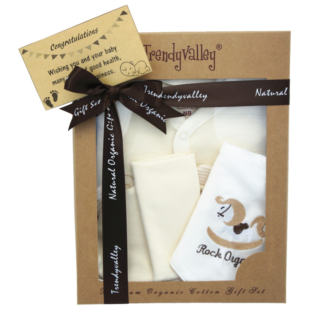 Trendyvalley Organic Cotton Gift Box Newborn Starter Set 3