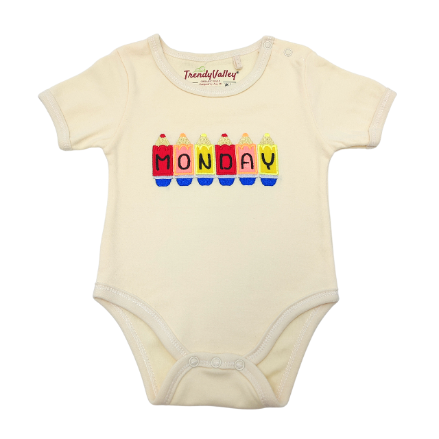 Trendyvalley Organic Cotton Short Sleeve Baby Romper (MONDAY)