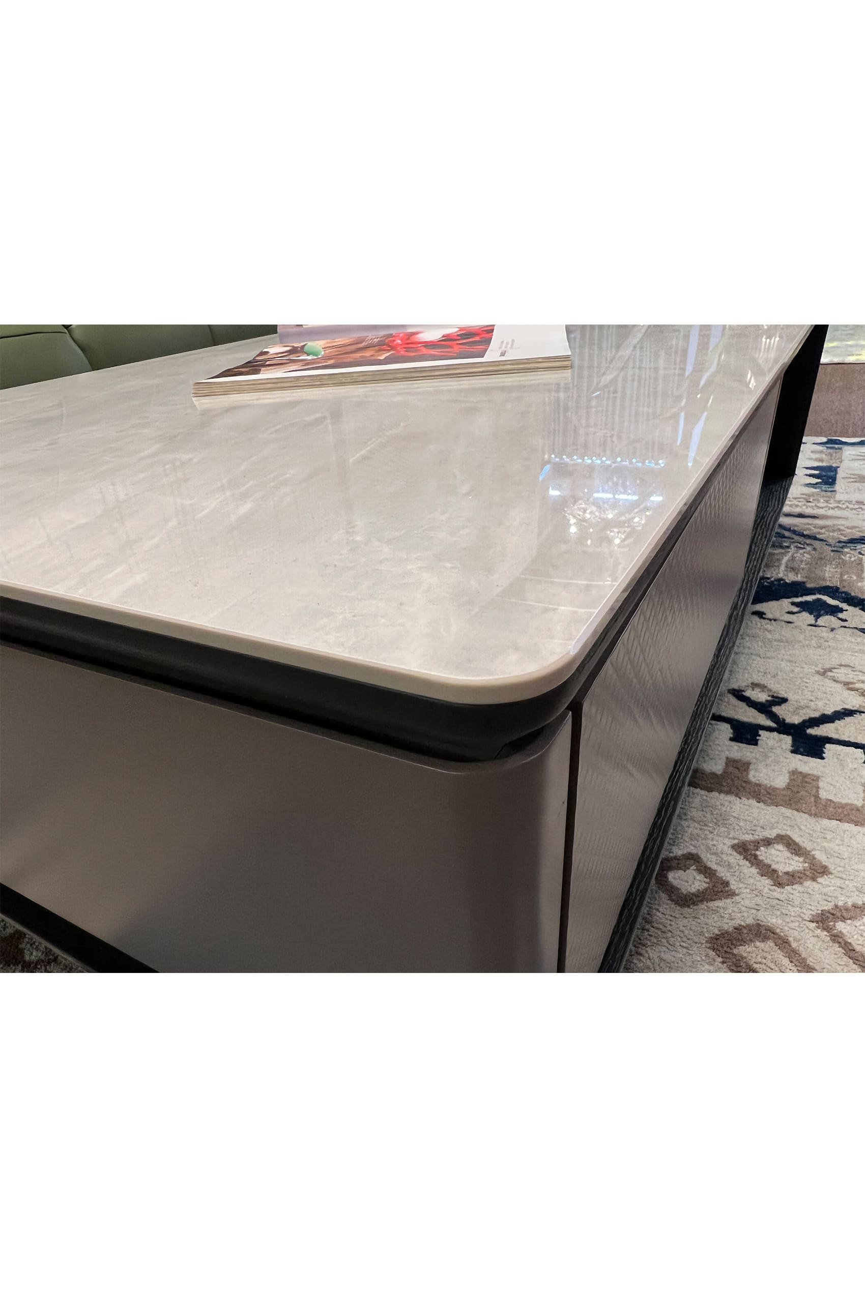 Vervio Coffee Table
