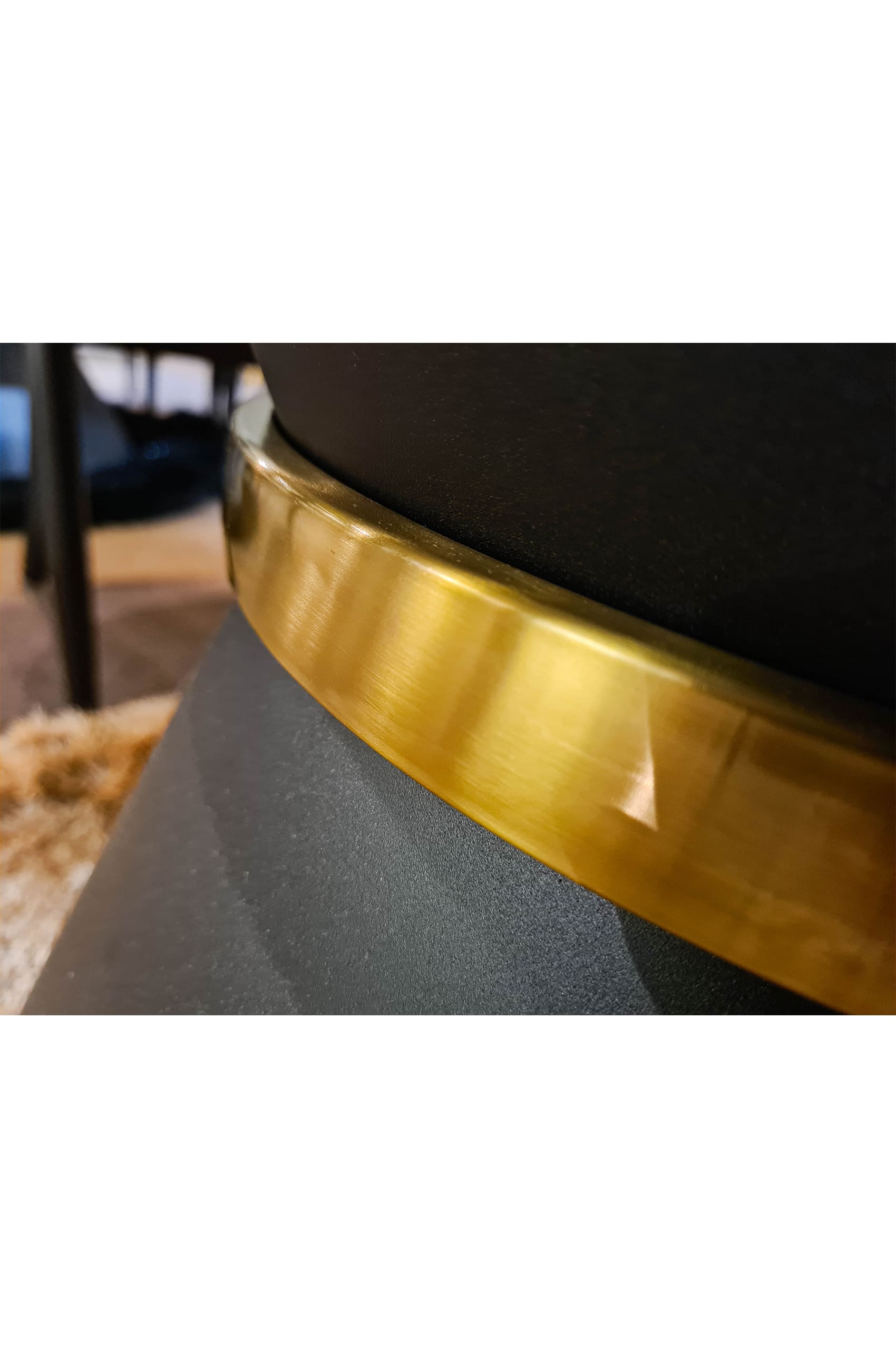 Agapecasa Cultured Marble Venus White Dining Table