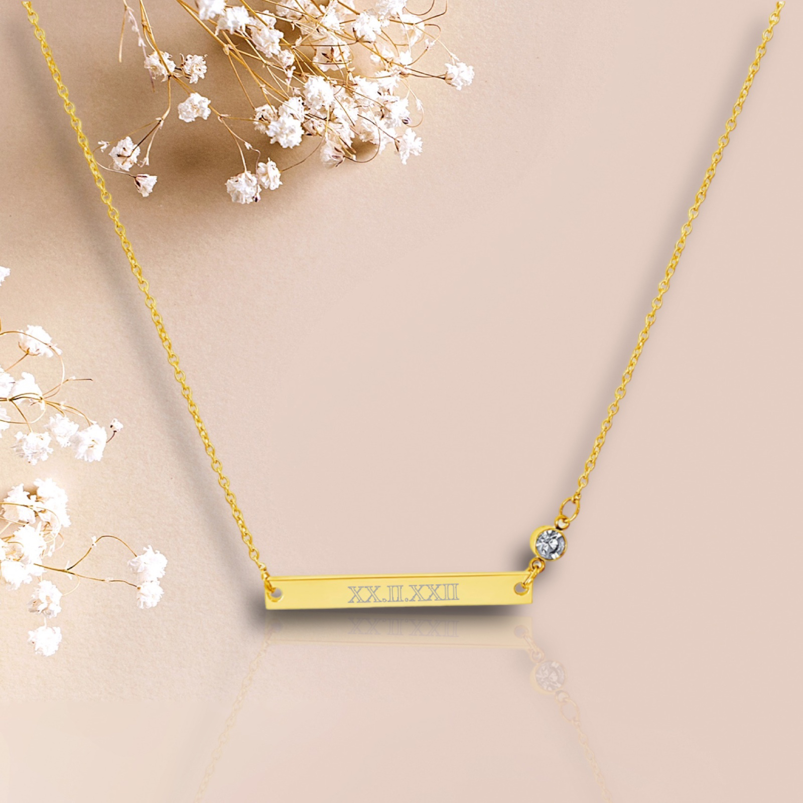 Horizontal Necklace with Crystal - Gold