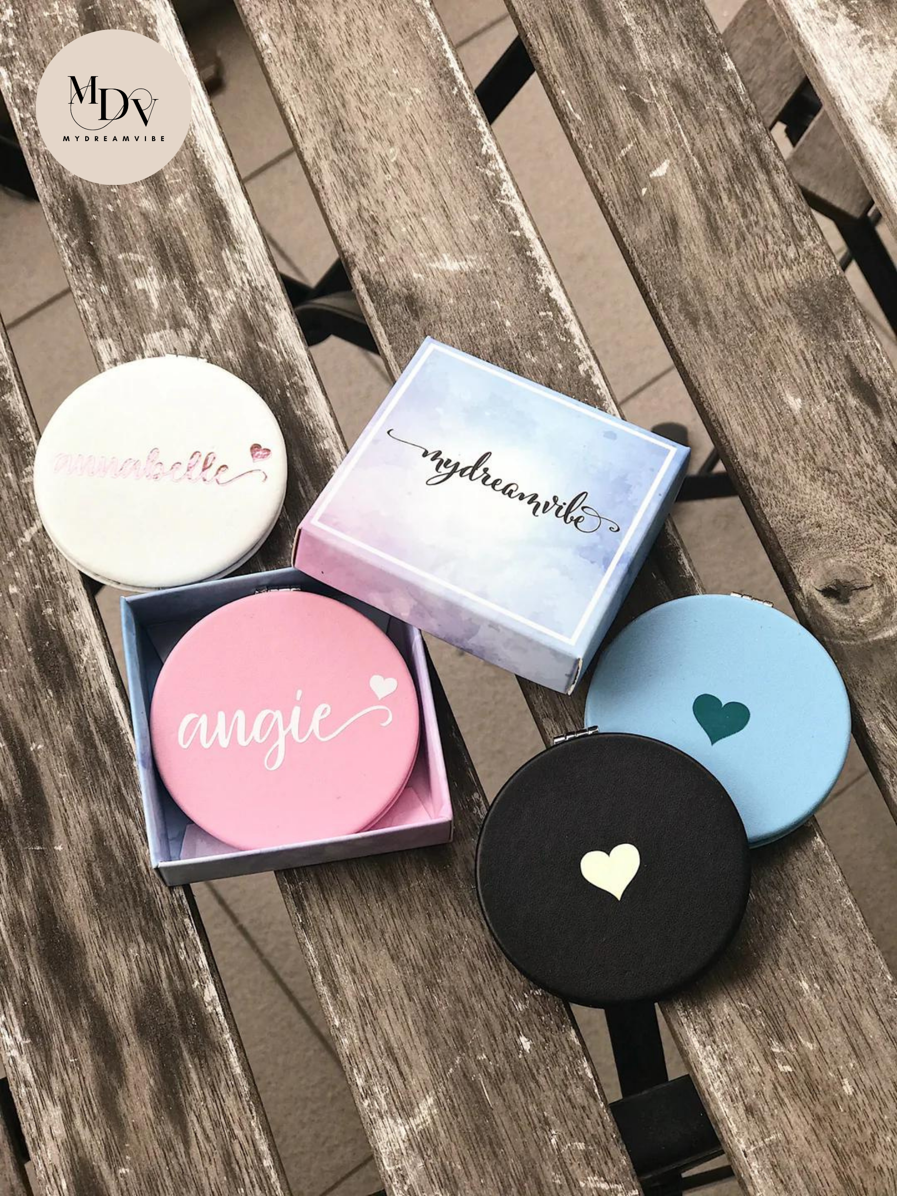 PU Leather Round Compact Mirror-MyDreamVibe.Co