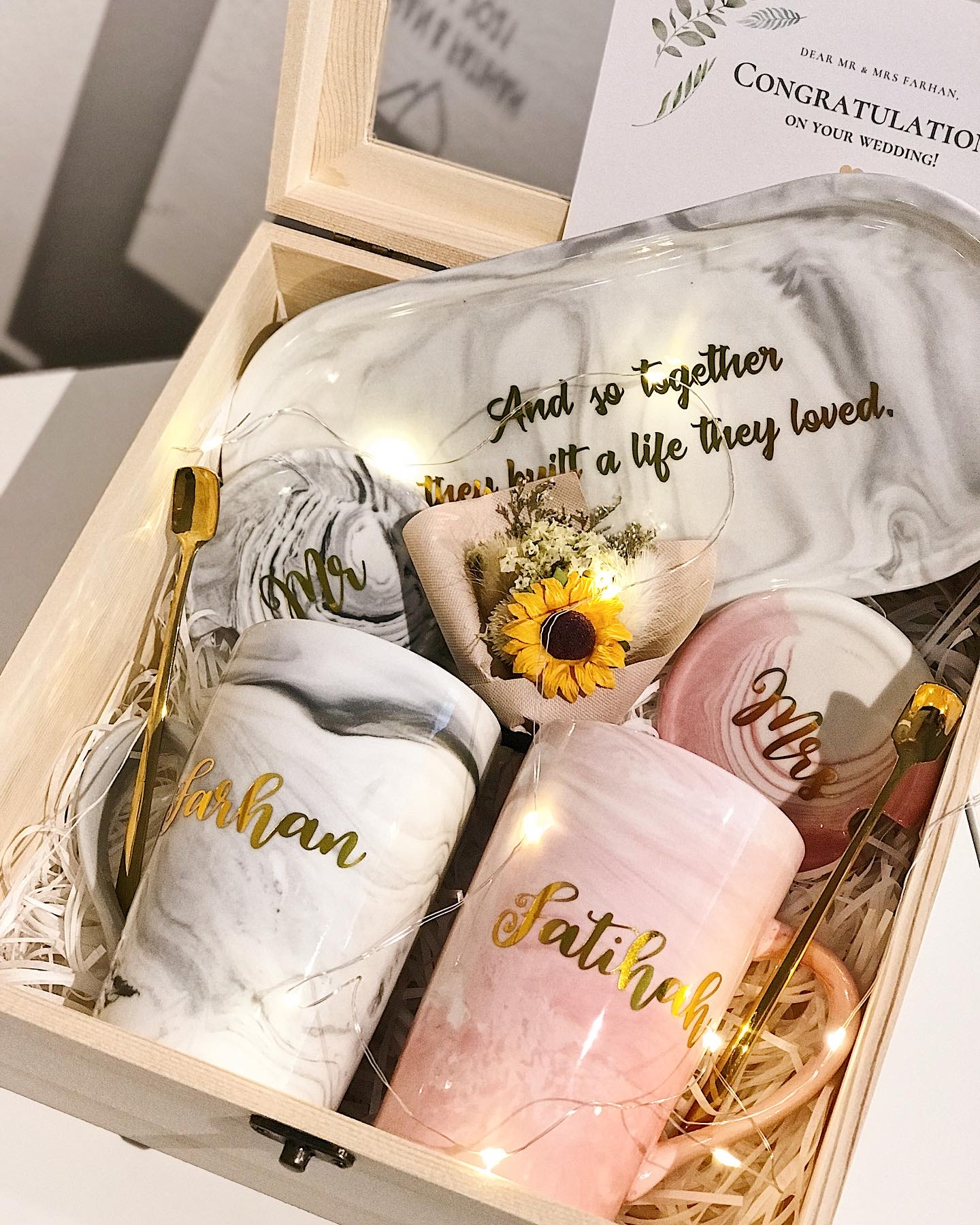 Singapore Personalised Wedding Gift - MyDreamVibe –