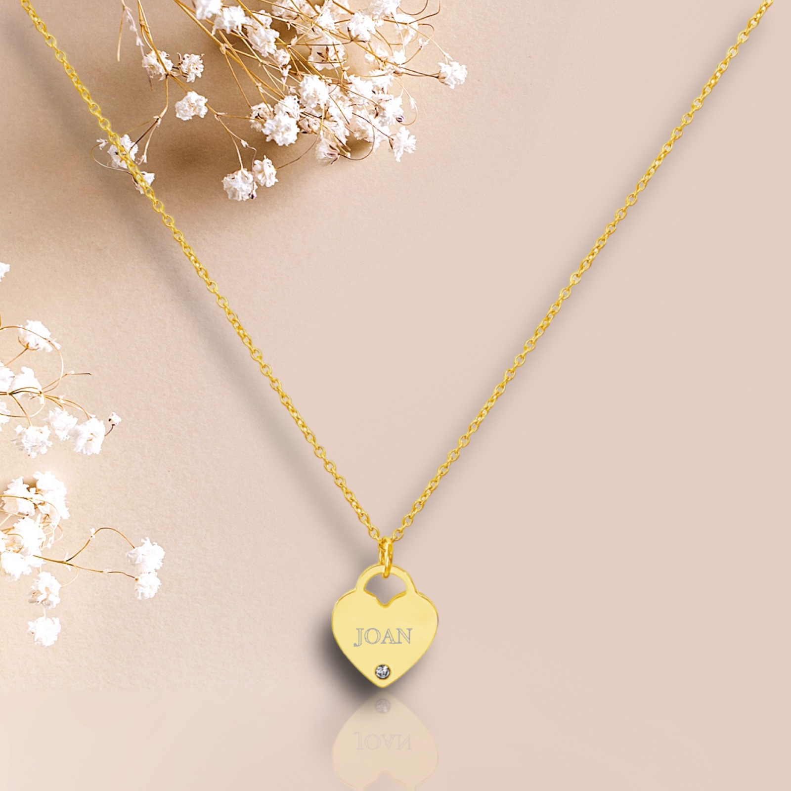 Classic Heart Pendant Necklace - Gold