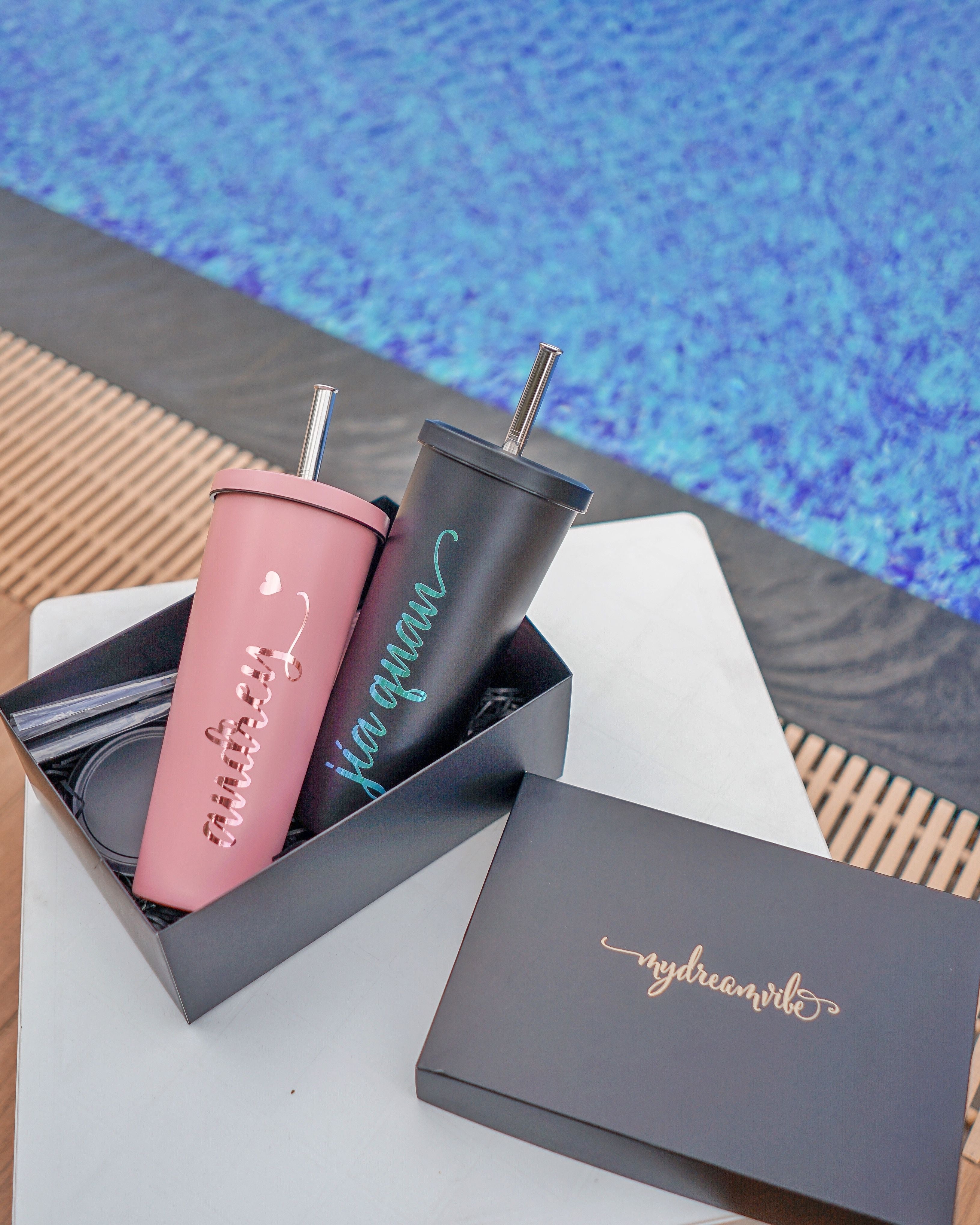 750ml Double Wall Stainless Steel Bubble Tea Tumbler with Straw and Covered Lid - BLACK / PINK / BLUE-MyDreamVibe.Co