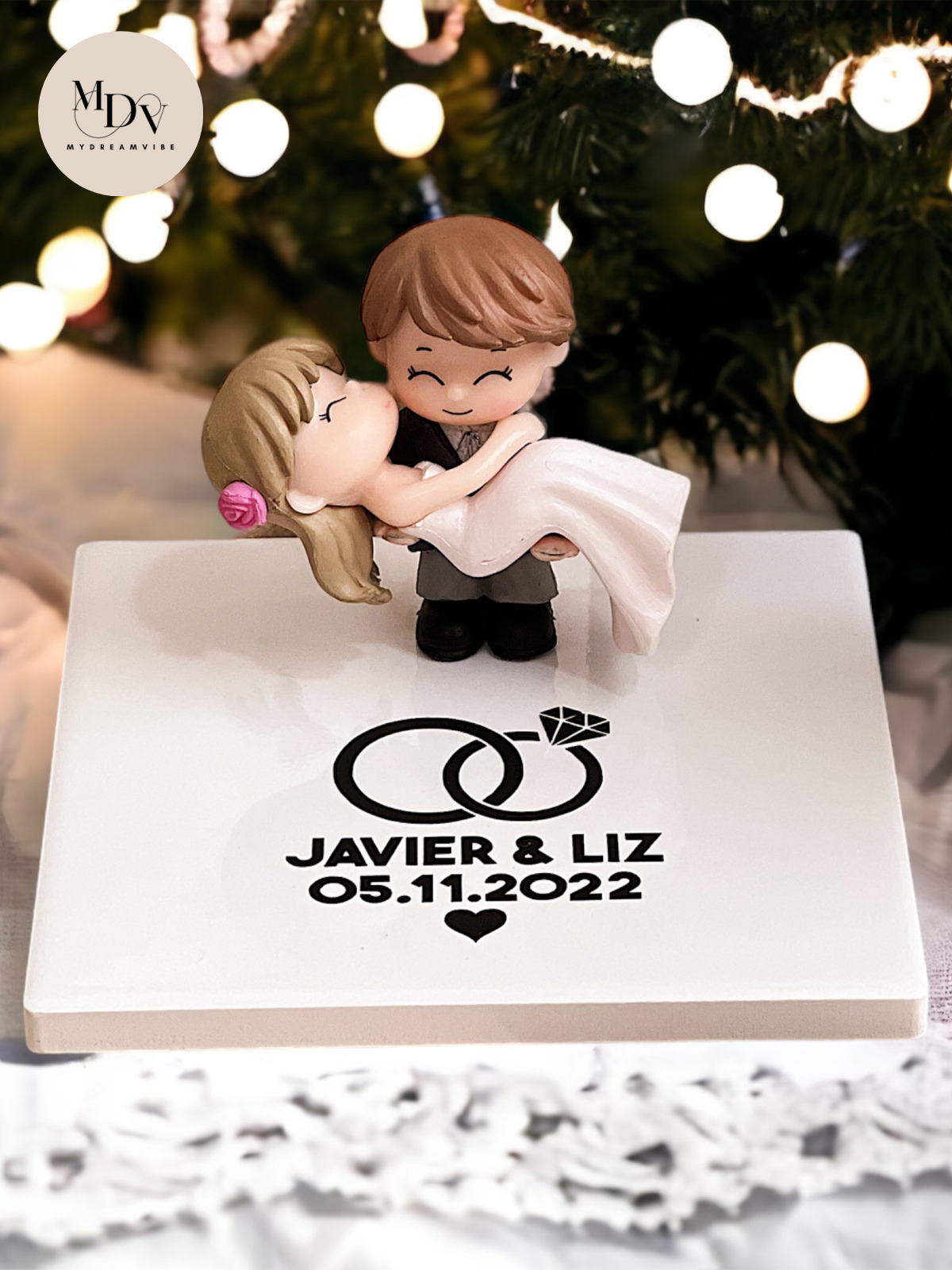 Wedding Gift - Modern Bride & Groom Deco Display-MyDreamVibe.Co