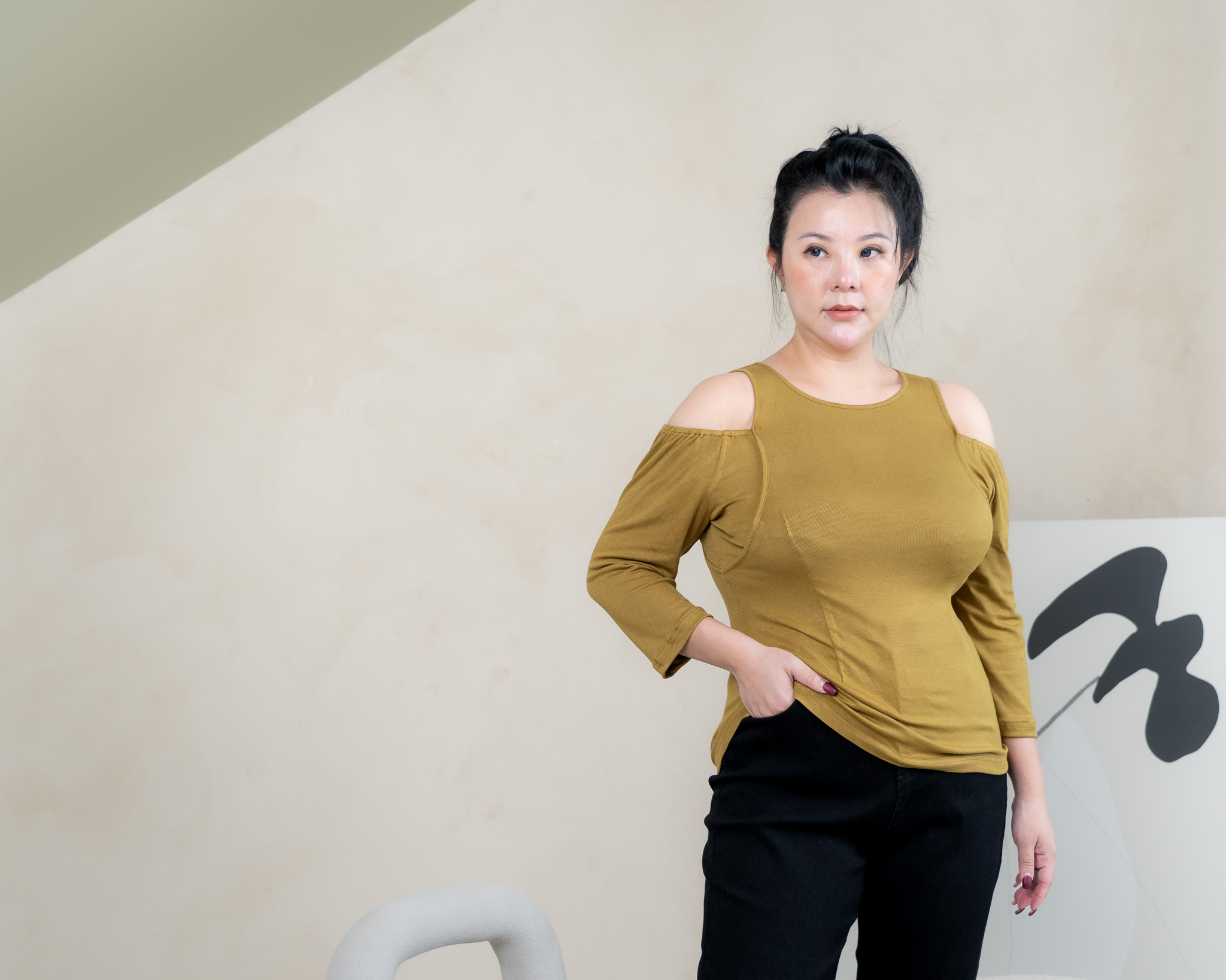 GEORGINE COLD SHOULDER TOP