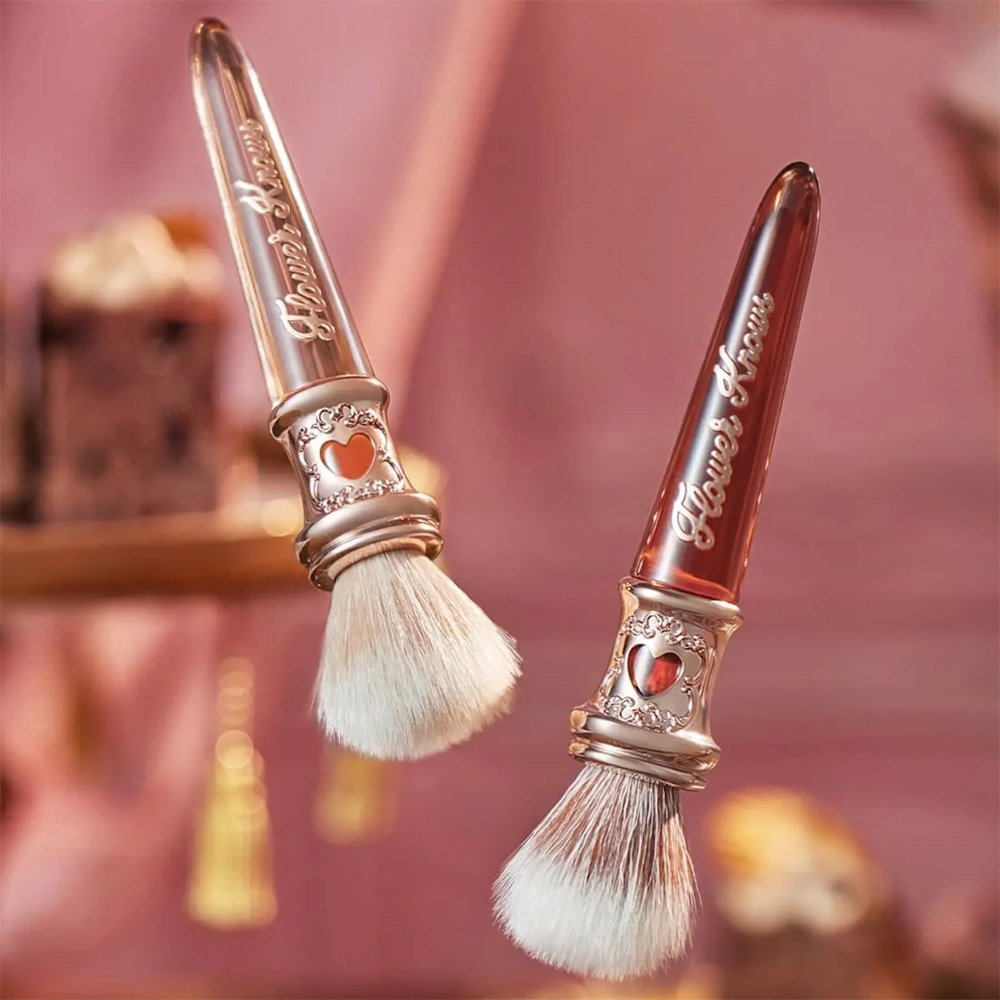 Flower Knows Chocolate Wonder-Shop Blush Brush