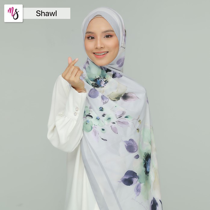 MYZURA SHAWL IN STORM GREY