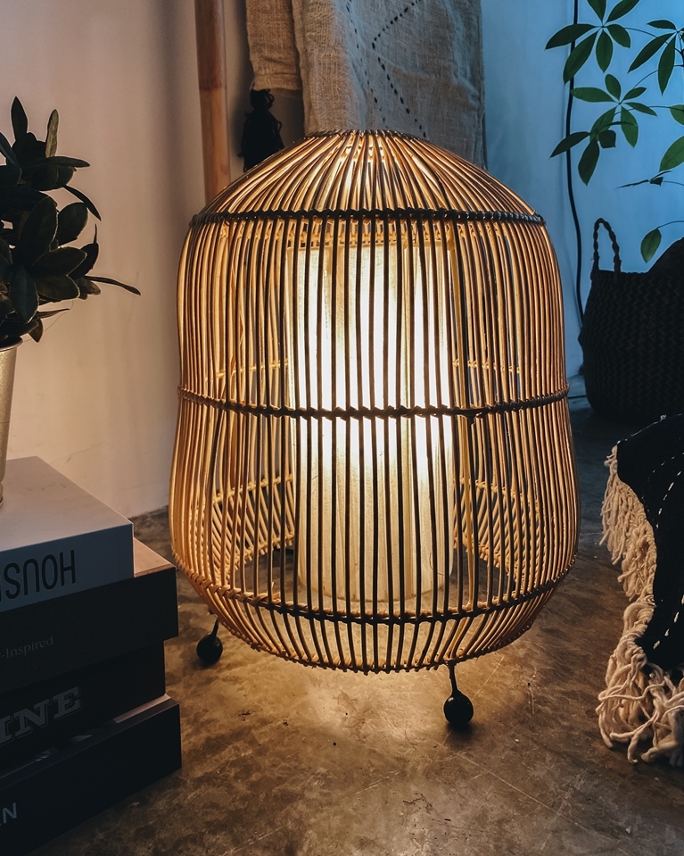 Hendra Rattan Side Table Lamp - Booming Plus