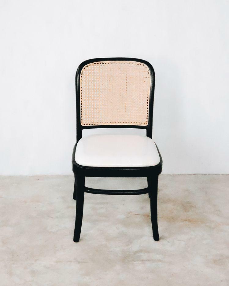 Selima Teak Single Chair