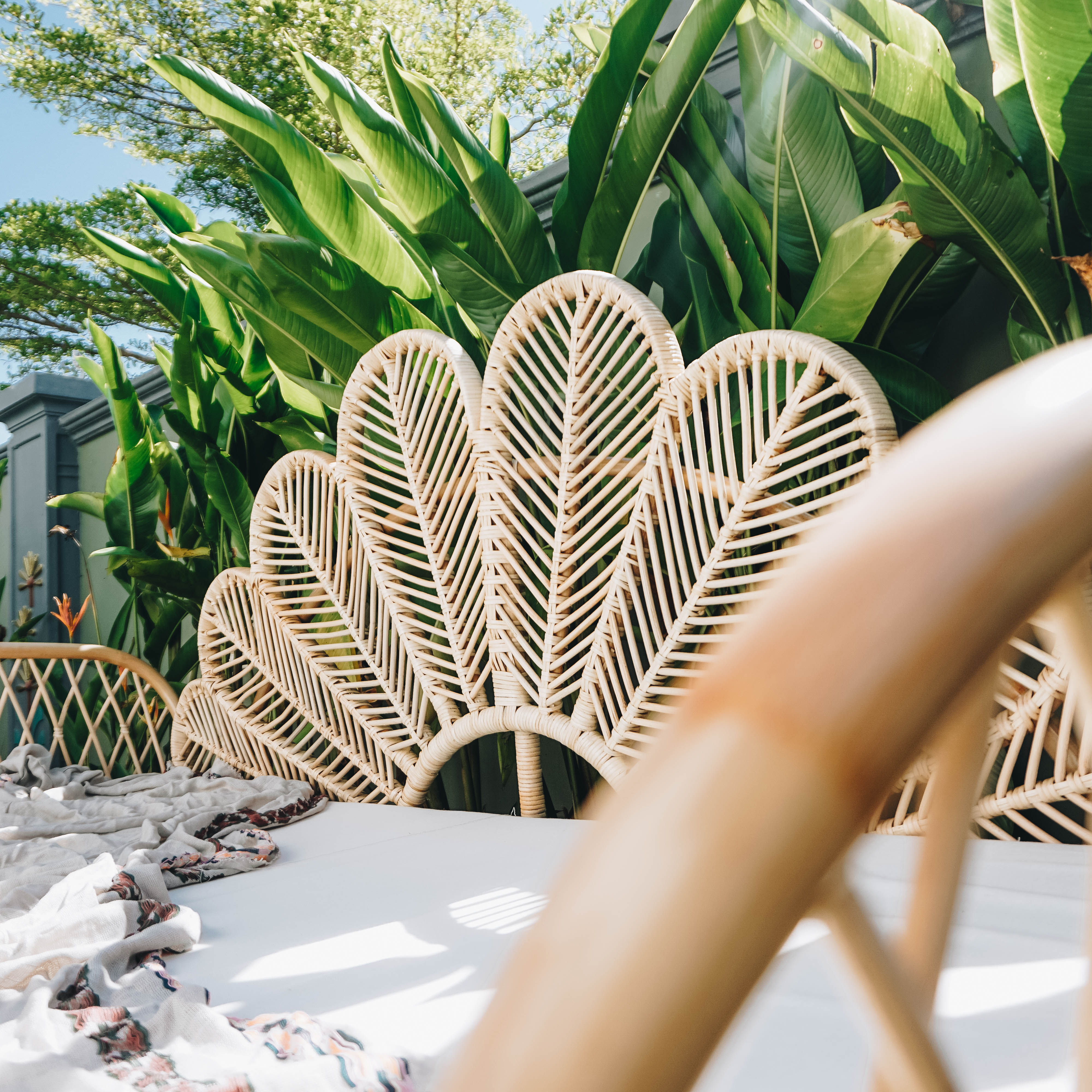 Freya Flower Rattan Daybed / Sofabed