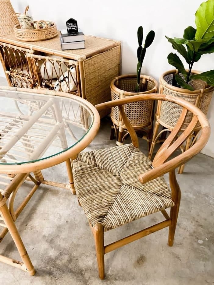 Dilo Rattan Dining Chair