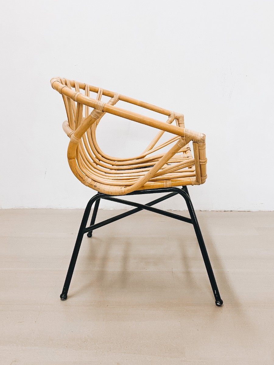 Moss Rattan Single Chair