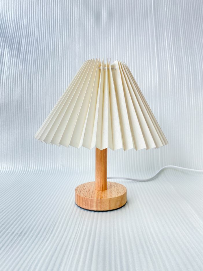 Curated 88 - Pleated Table Lamp