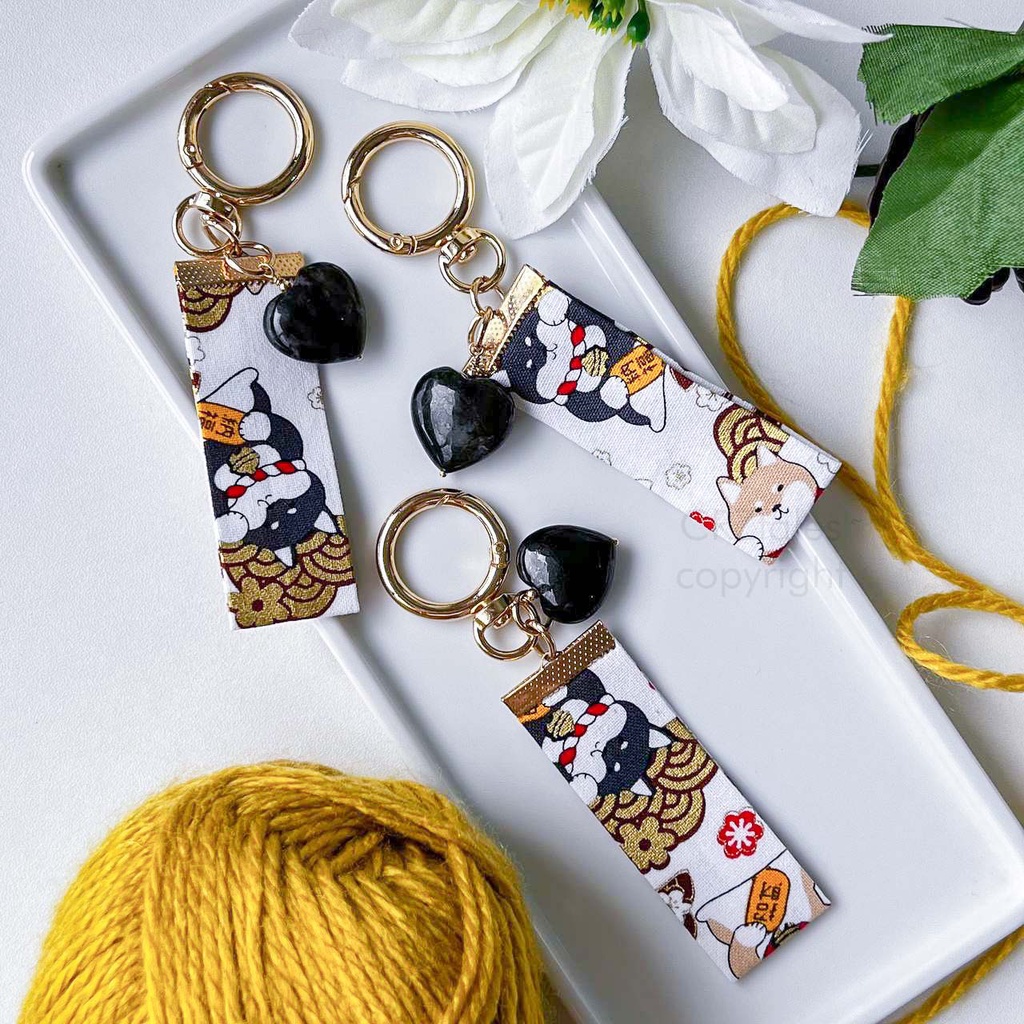 <<SG Seller>> Arfvedsonite Heart CRZFabChain #CRZFabChain