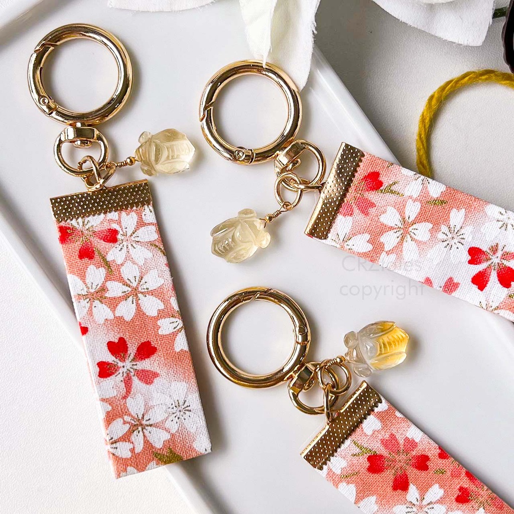 <<SG Seller>> Citrine Honey Bee CRZFabChain #CRZFabChain