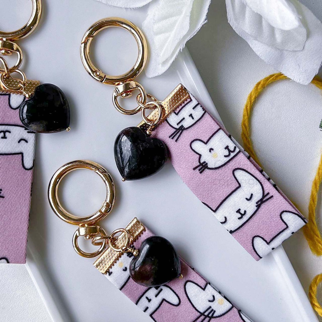 <<SG Seller>> Arfvedsonite Heart CRZFabChain #CRZFabChain