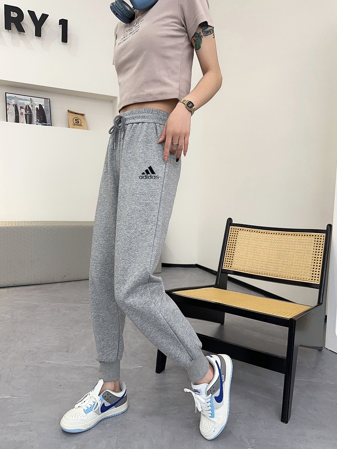 NIKE ADIDDS 2024秋 レディース ズボン 360g ブラック ベージュ ブラウン ピンク グレー  L-3XL