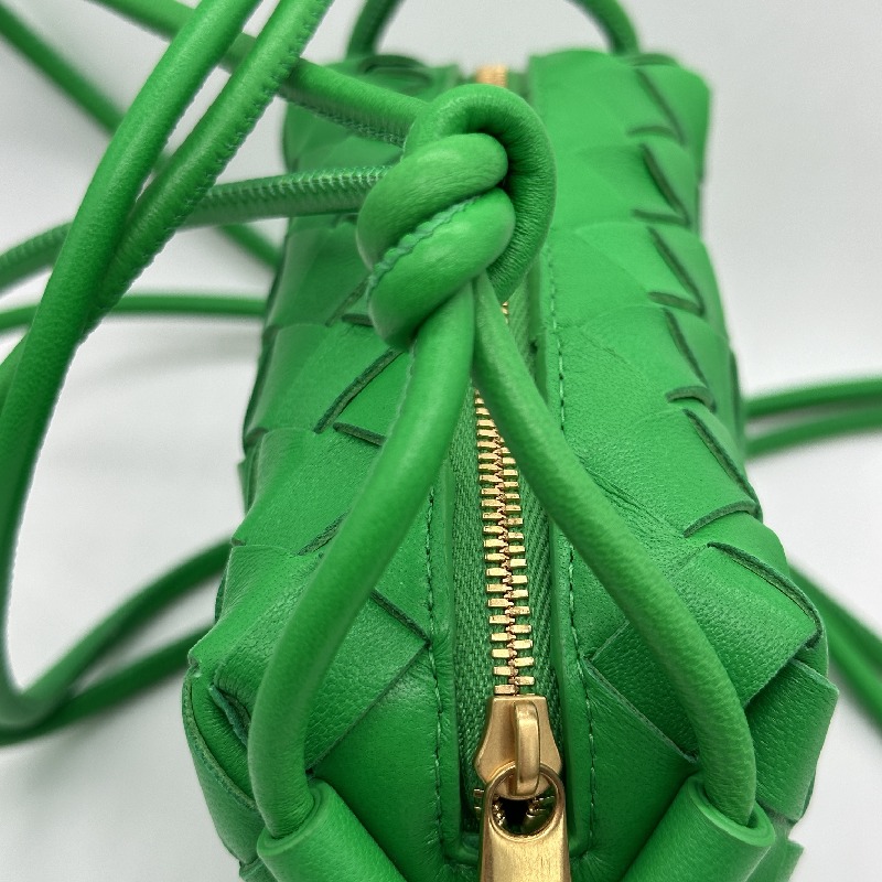 関税送料込★BOTTEGA VENETA*Candy loop カメラ バッグ