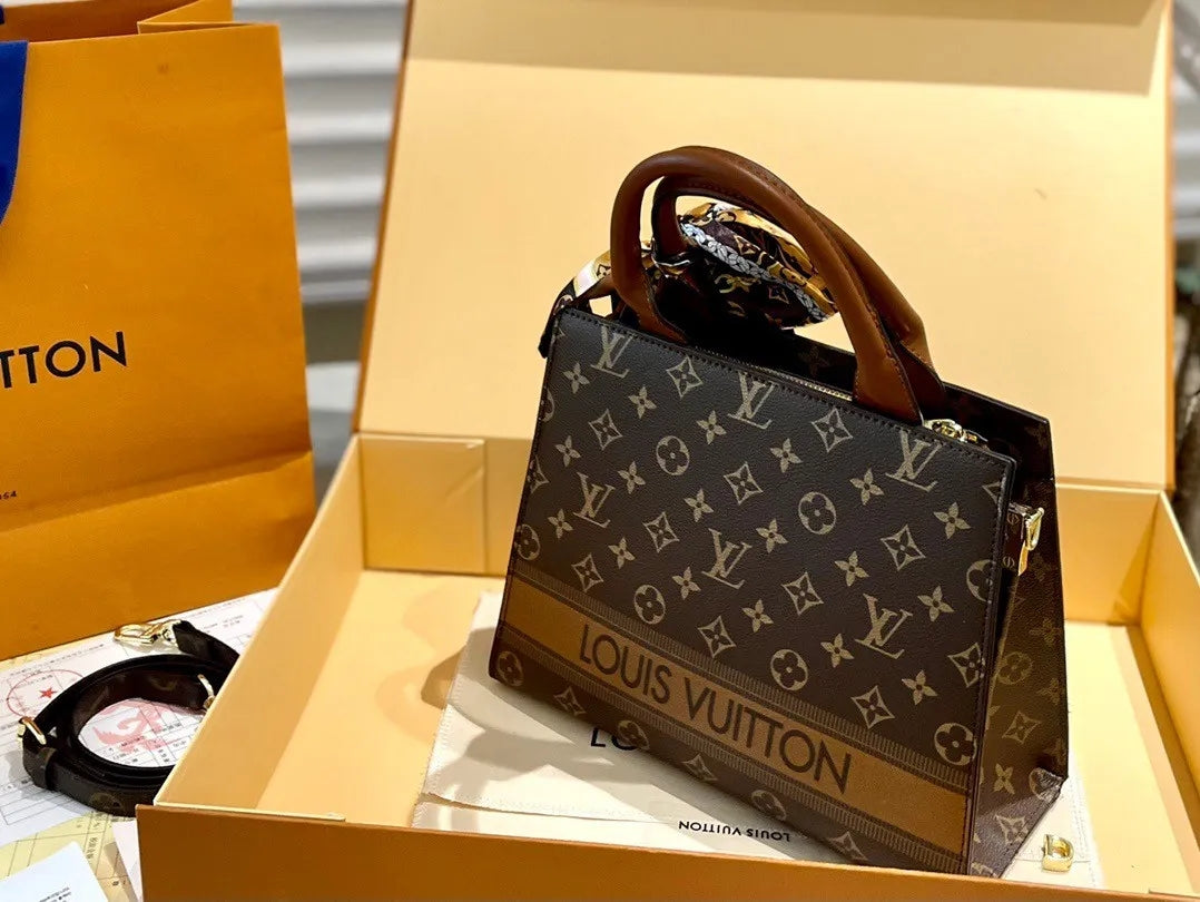 LOUIS VUITTON オンザゴー PM-1