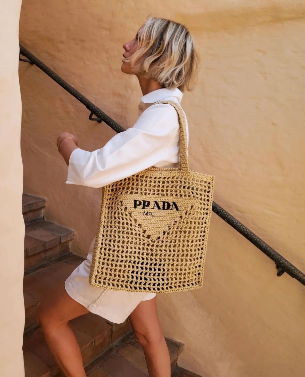 PRADA プラダ ロゴかぎ針編みトートバッグ