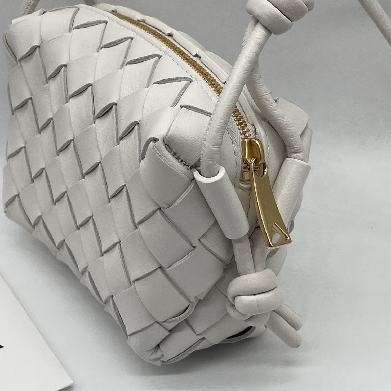 関税送料込★BOTTEGA VENETA*Candy loop カメラ バッグ