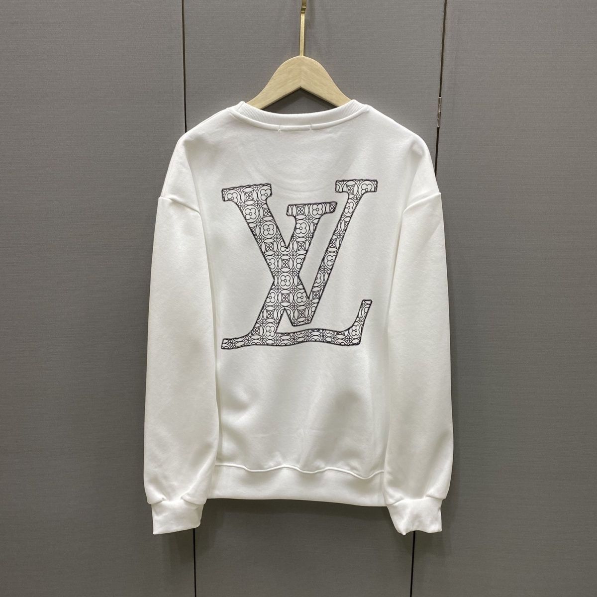 LOUIS VUITTON パーカー  ルイ・ヴィトンロゴ 丸襟 カジュアル ストリート服　ブランド長袖　男女兼用