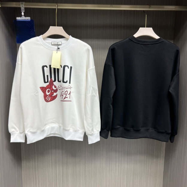 GUCCI2023秋  猫のロゴプリント プリント ゆったり　暖かい おしゃれ　バーカー 100%綿 男女兼用　春秋冬