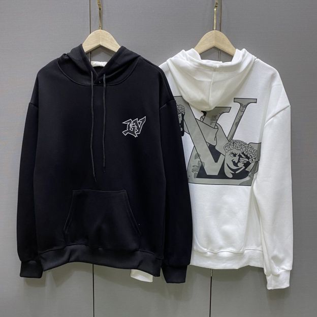 LOUIS VUITTON パーカー フード付き　ルームウェア  ルイ・ヴィトンロゴ ブランド  プリント 男女兼用