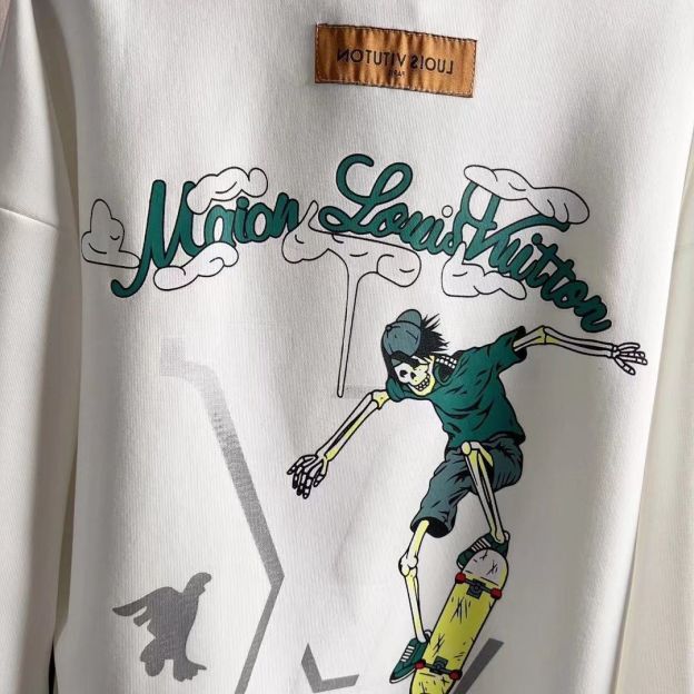 LOUIS VUITTON  パーカー 長袖  ファッション　丸襟  人気　カジュアル　アニメプリント　男女兼用