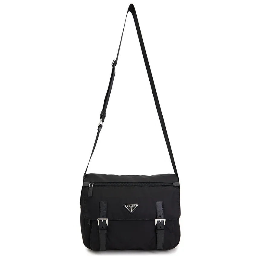 PRADA ナイロン ショルダーバッグ ストラップ全体