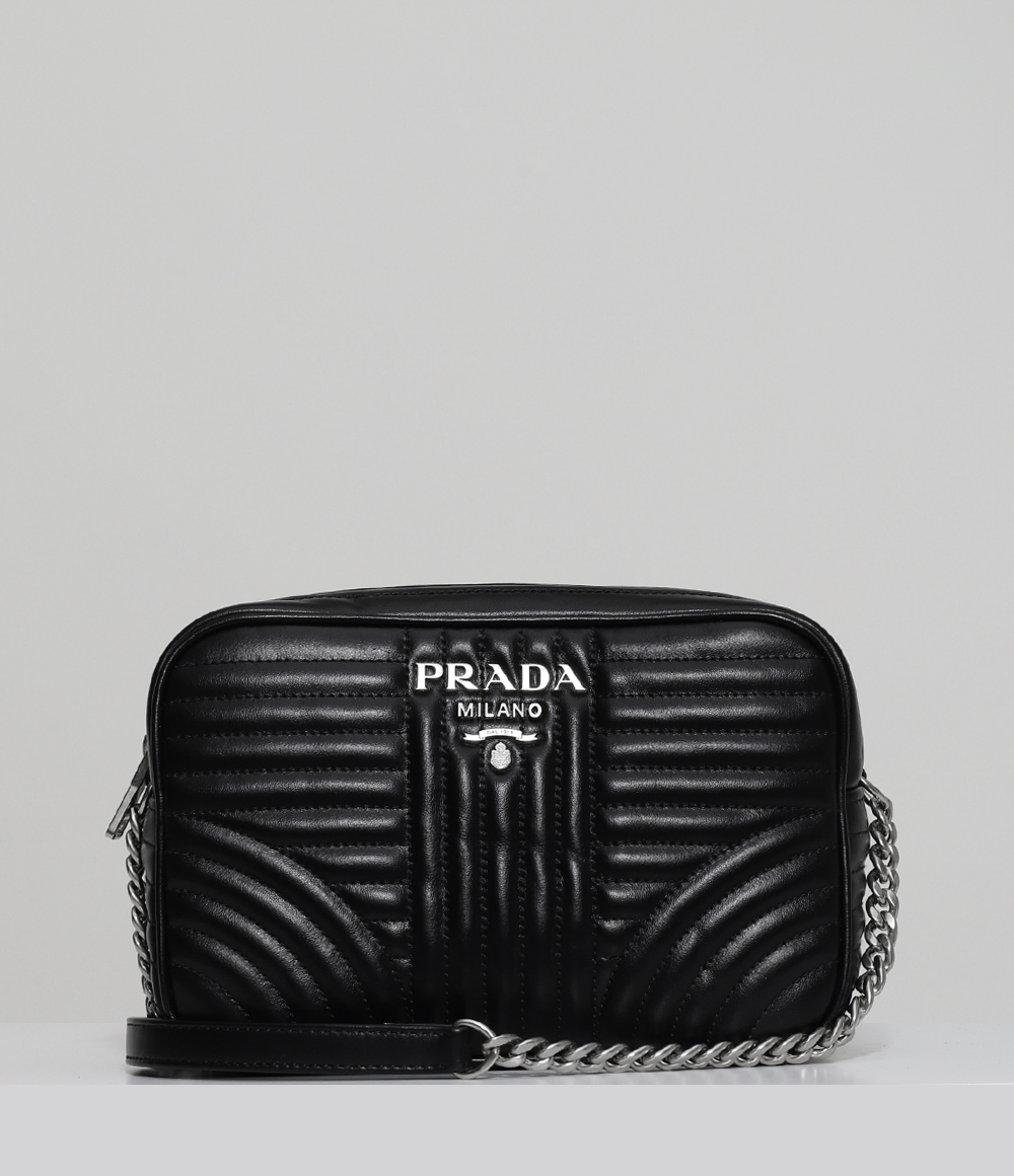 PRADA プラダ ダイアグラム レザーバッグ
